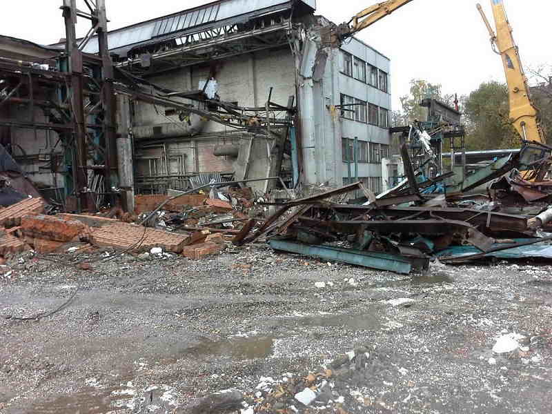 Демонтаж заводов